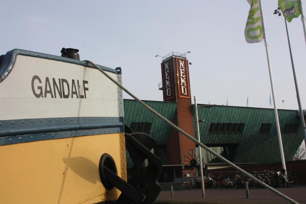 Hotelschip Gandalf Ámsterdam Exterior foto